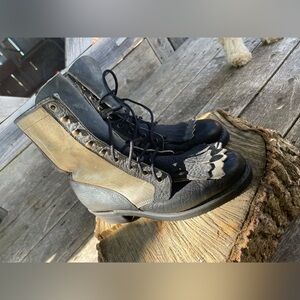 Biltrite Boulet kiltie boots size 6.5 NWT 2 tone gray/black